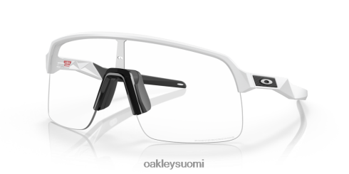 Oakley sutro lite kirkkaasta mustaan ​​iridium fotokromaattiset linssit, matta valkoinen kehys silmälasit 2T48V4231