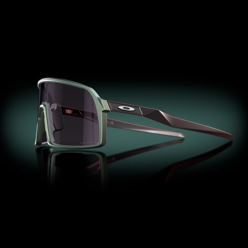 Oakley sutro verve -kokoelma prizm harmaat linssit, verve matta hopea/sininen värinvaihtokehys silmälasit 2T48V4930