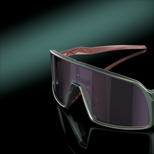 Oakley sutro verve -kokoelma prizm harmaat linssit, verve matta hopea/sininen värinvaihtokehys silmälasit 2T48V4930